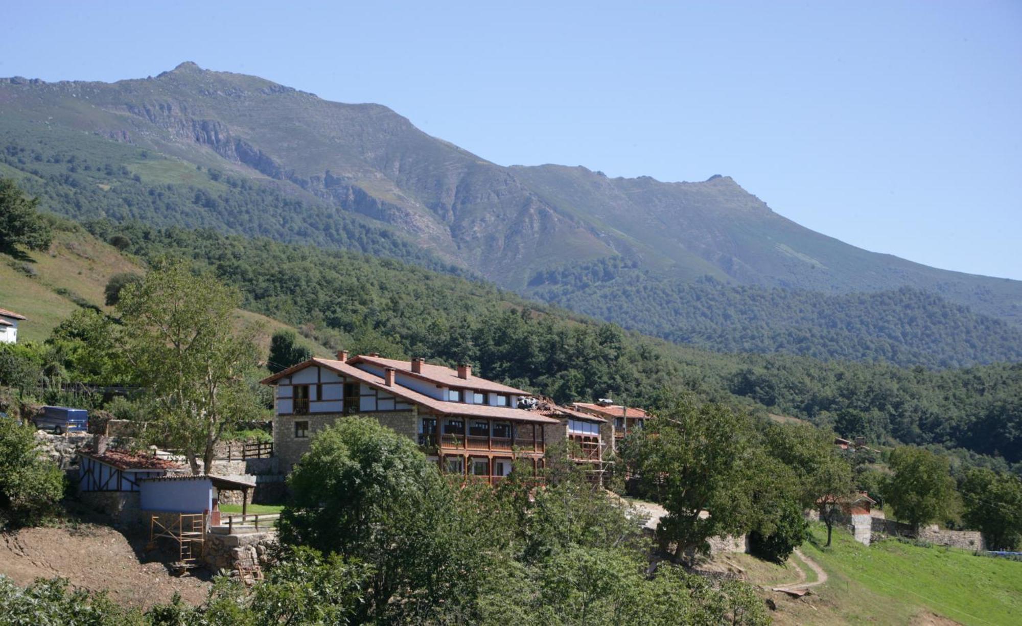 בית הארחה Cahecho 	Viviendas Rurales Pena Sagra מראה חיצוני תמונה