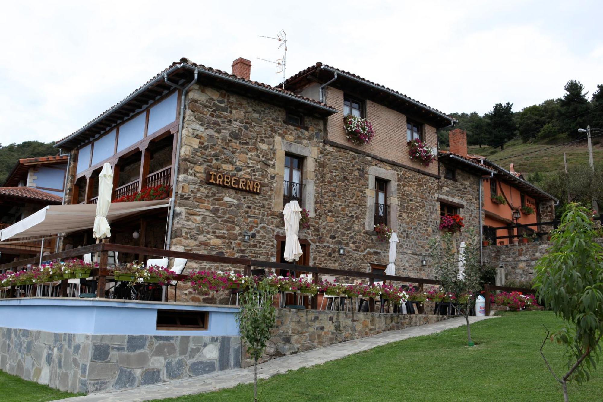 בית הארחה Cahecho 	Viviendas Rurales Pena Sagra מראה חיצוני תמונה